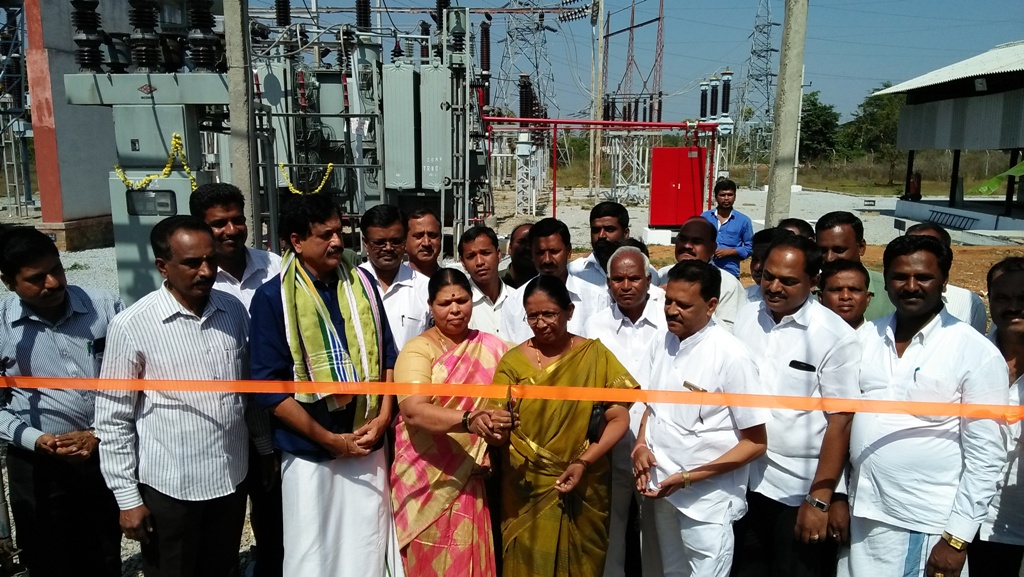 ಗ್ರಾಮವಿಕಾಸ ಯೋಜನೆ ಕಾಮಗಾರಿಗೆ ಶಾಸಕರಿಂದ ಚಾಲನೆ